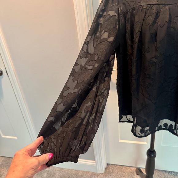 Women's long sleeve blouse, Black, L, EUC, Lace embroidery - Picture 10 of 12